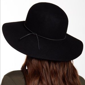 Phenix Round Crown Wool & Leather Hat